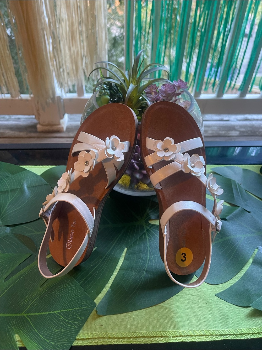 Girls White Floral Strap Sandals with Flower Accents